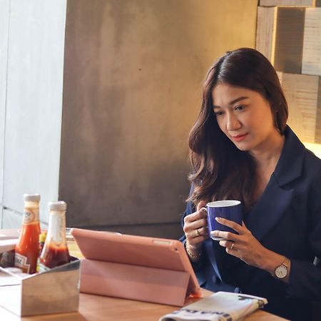 Holiday Inn Express Bangkok Sathorn By Ihg Екстер'єр фото