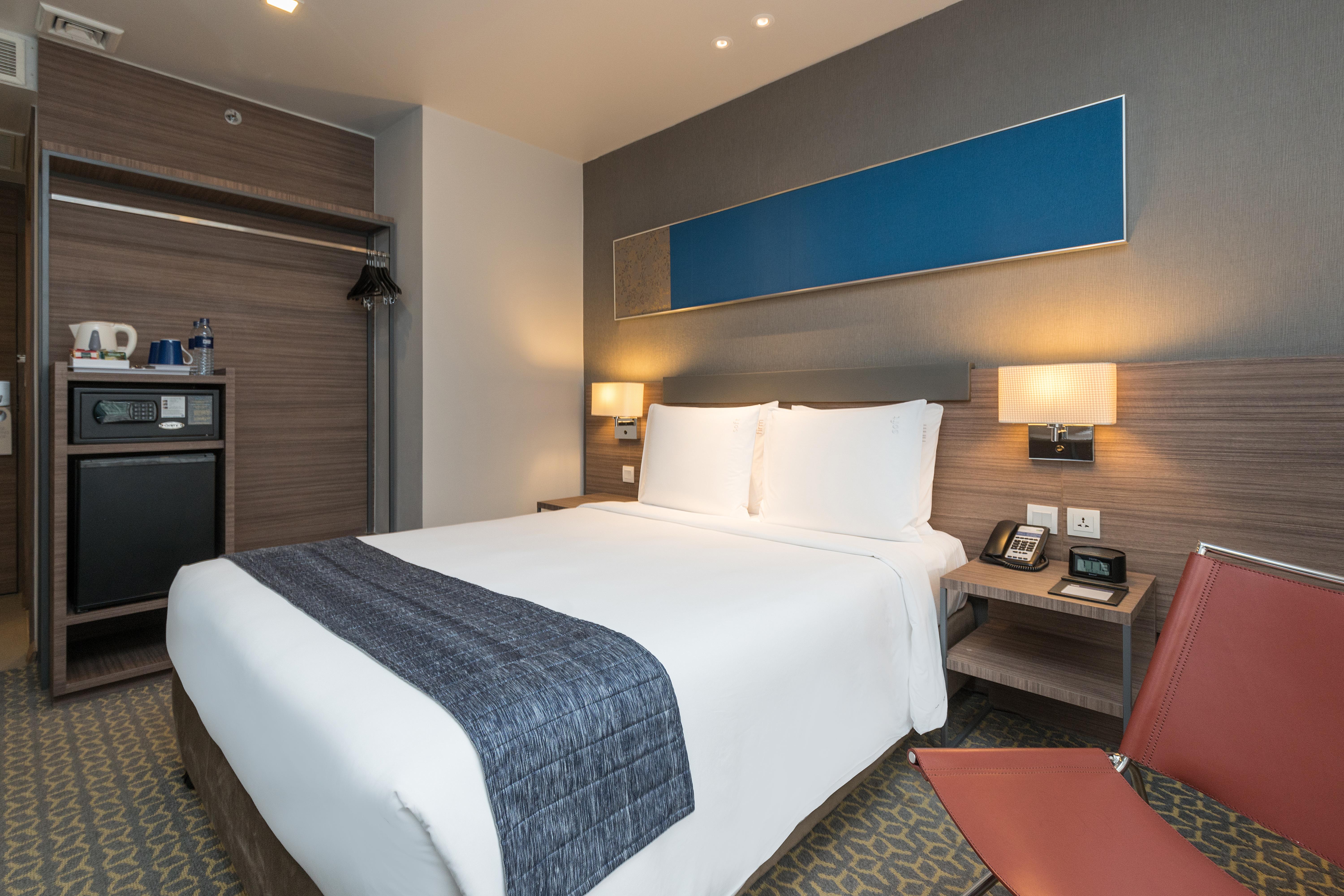 Holiday Inn Express Bangkok Sathorn By Ihg Екстер'єр фото