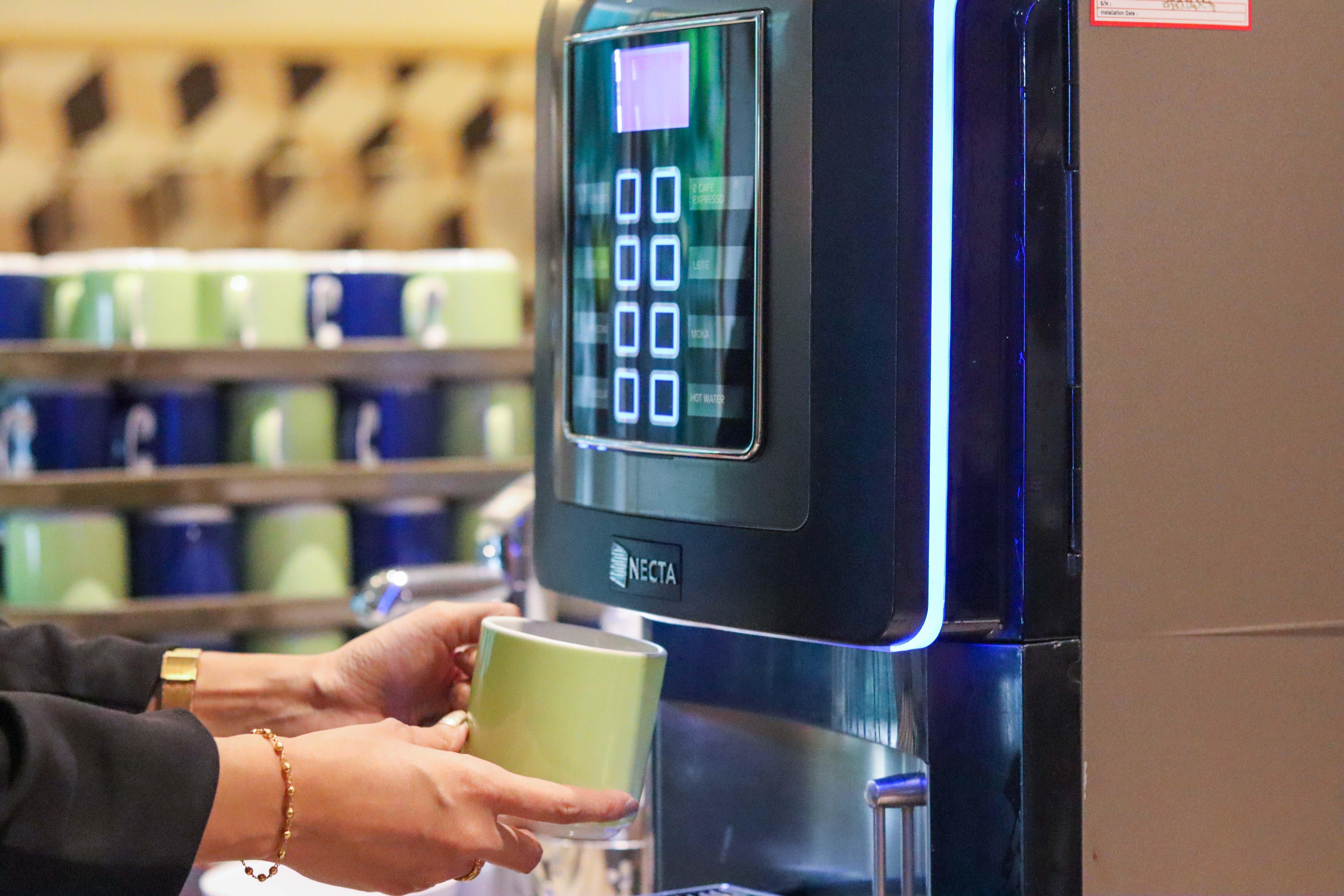 Holiday Inn Express Bangkok Sathorn By Ihg Екстер'єр фото