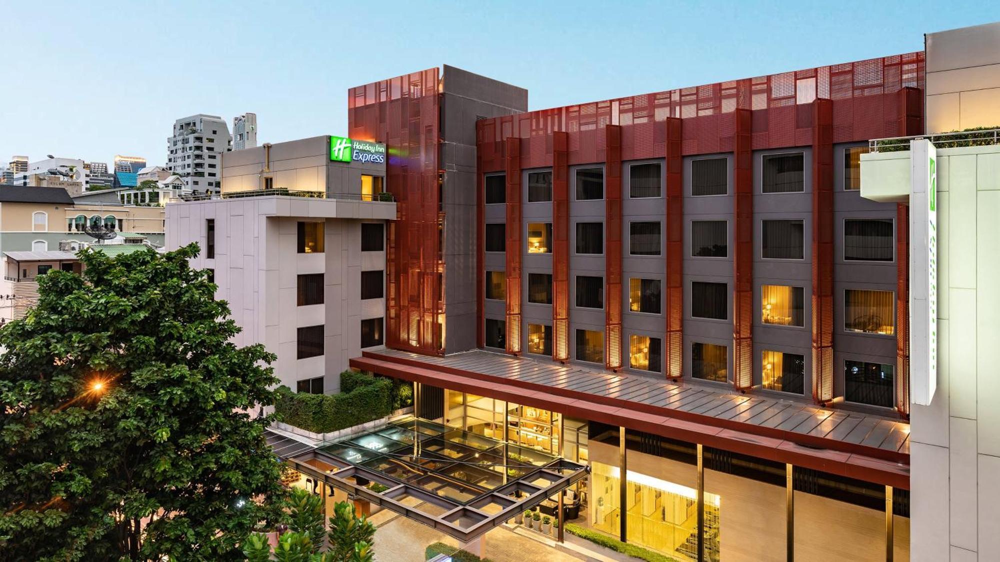 Holiday Inn Express Bangkok Sathorn By Ihg Екстер'єр фото